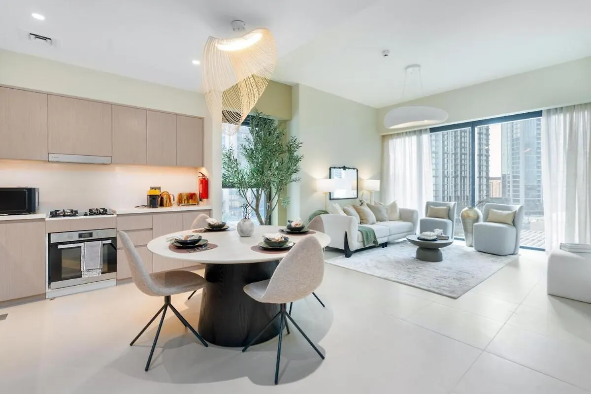 Brand New Apartment Next To Burj Khalifa And Dubai Mall United Arab Emirates