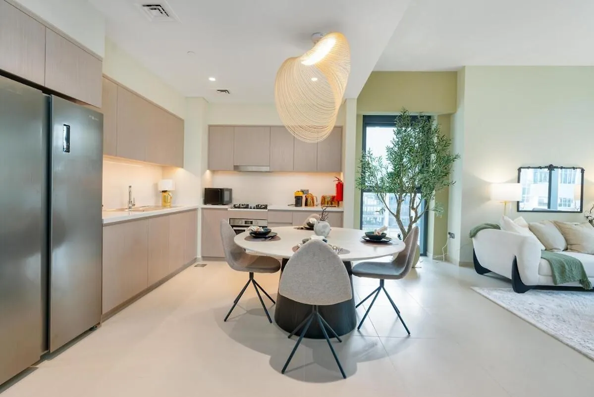 Brand New Apartment Next To Burj Khalifa And Dubai Mall 0*,  United Arab Emirates